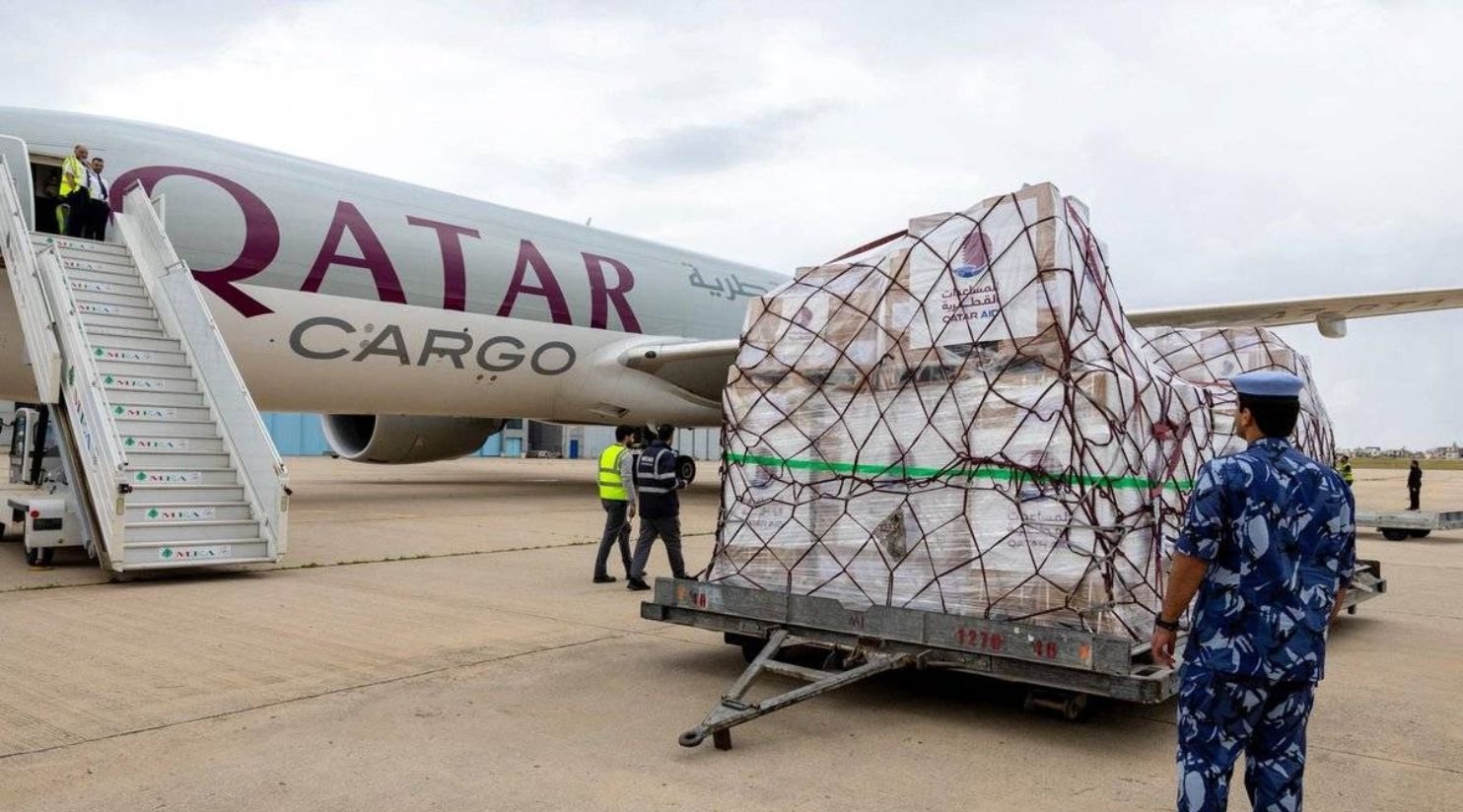 Qatar sends over 100 tonnes of aid to Lebanon on H.H. the Amir’s directives