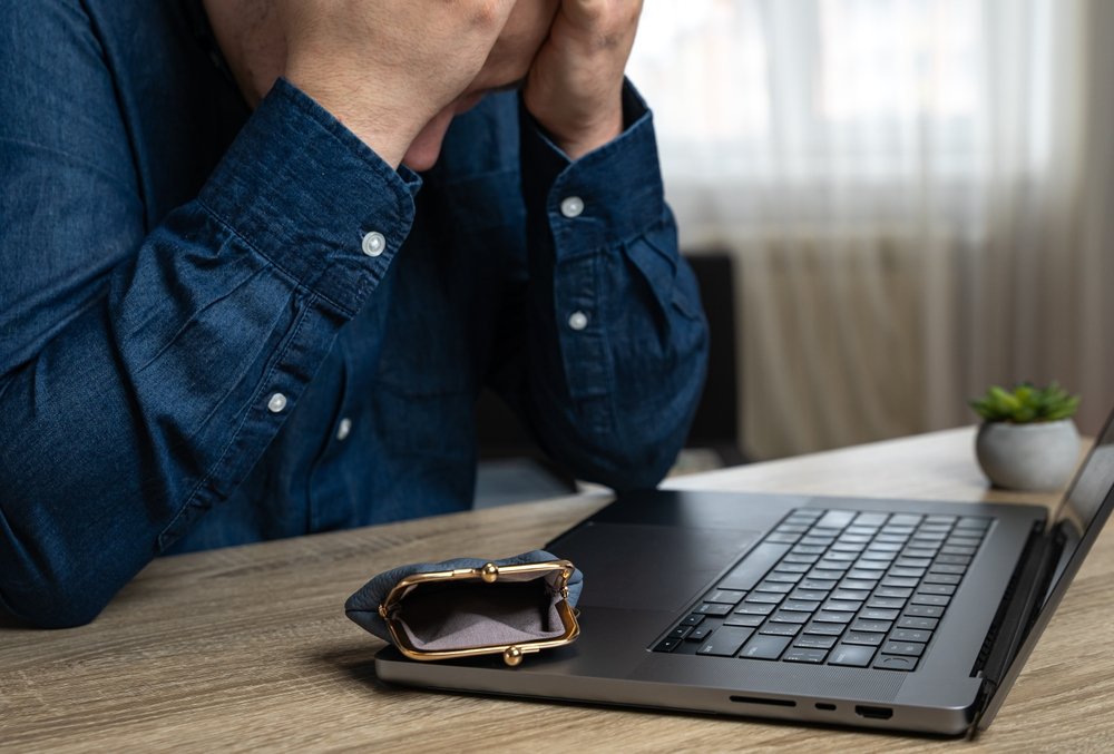 What to do if your Employer delays your salary