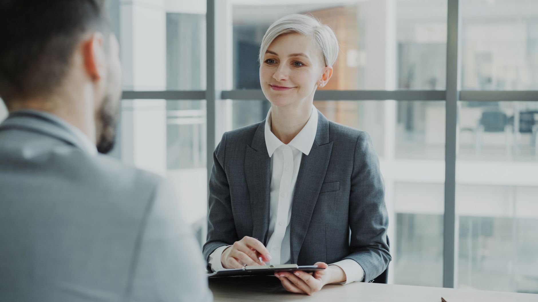 Job Interview Tips for Qatar: Cultural Expectations