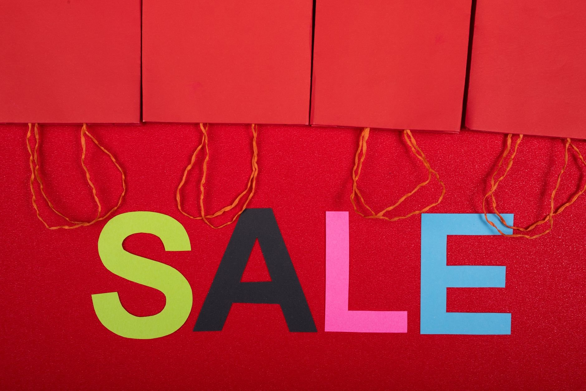 Seasonal Clearance Events in Qatar: Malls & Outlets