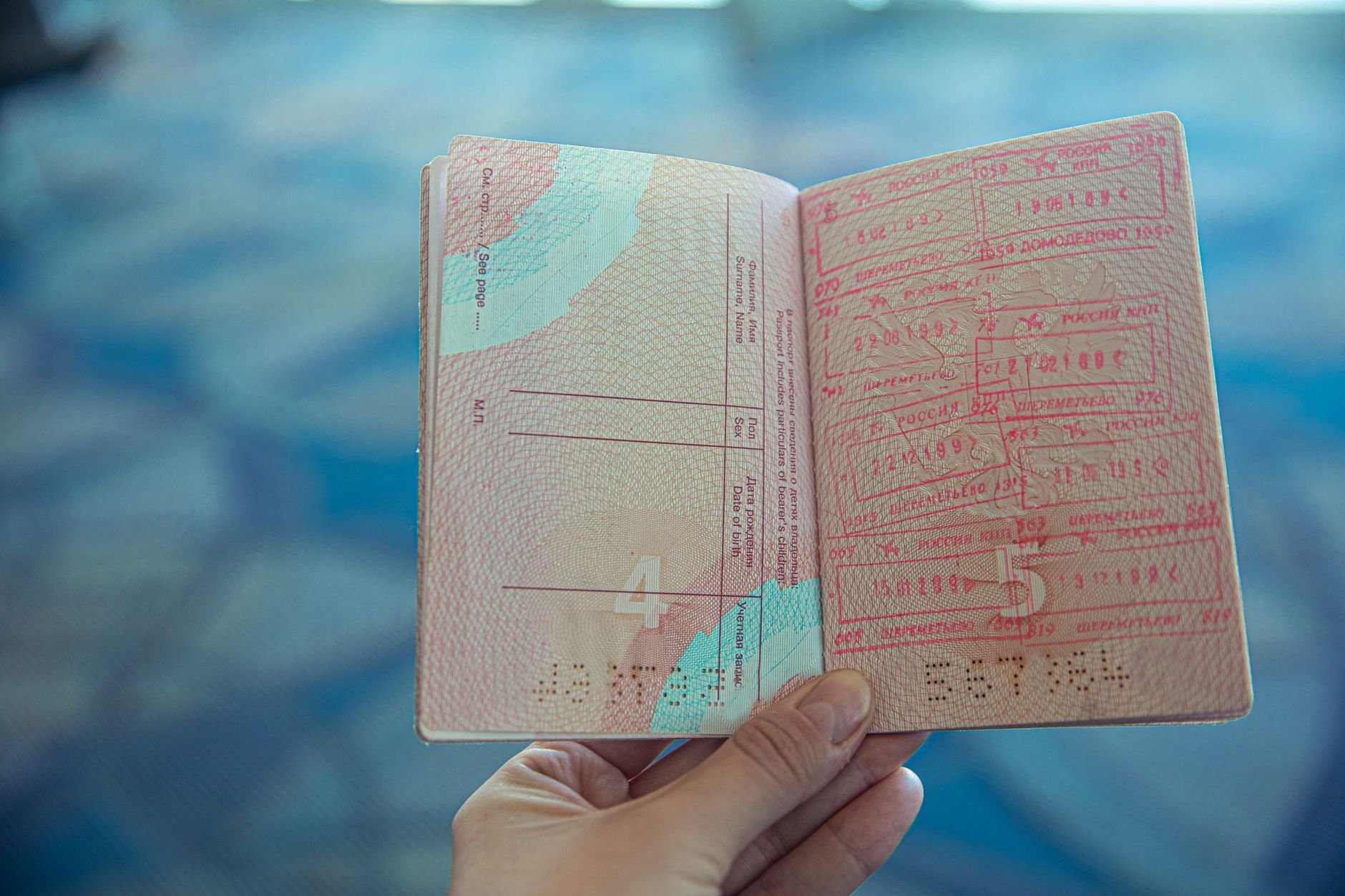 Qatar Entry Visa vs Work Visa vs Family Residence Visa Explained