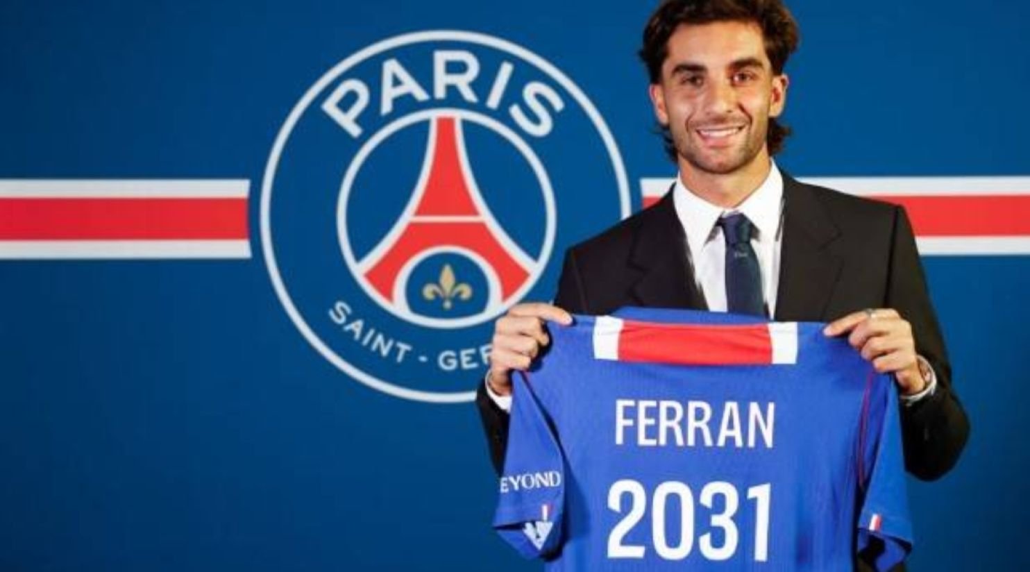 PSG sign Ferran Torres on deal until 2031